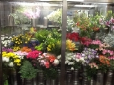 「花久ガーデン」　（埼玉県草加市）の花屋店舗写真3
